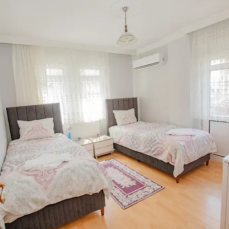 Apartamento Gueler 61 *