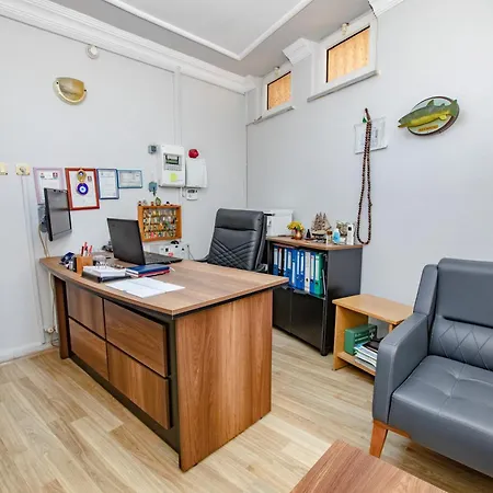 Gueler 61 Apartamento